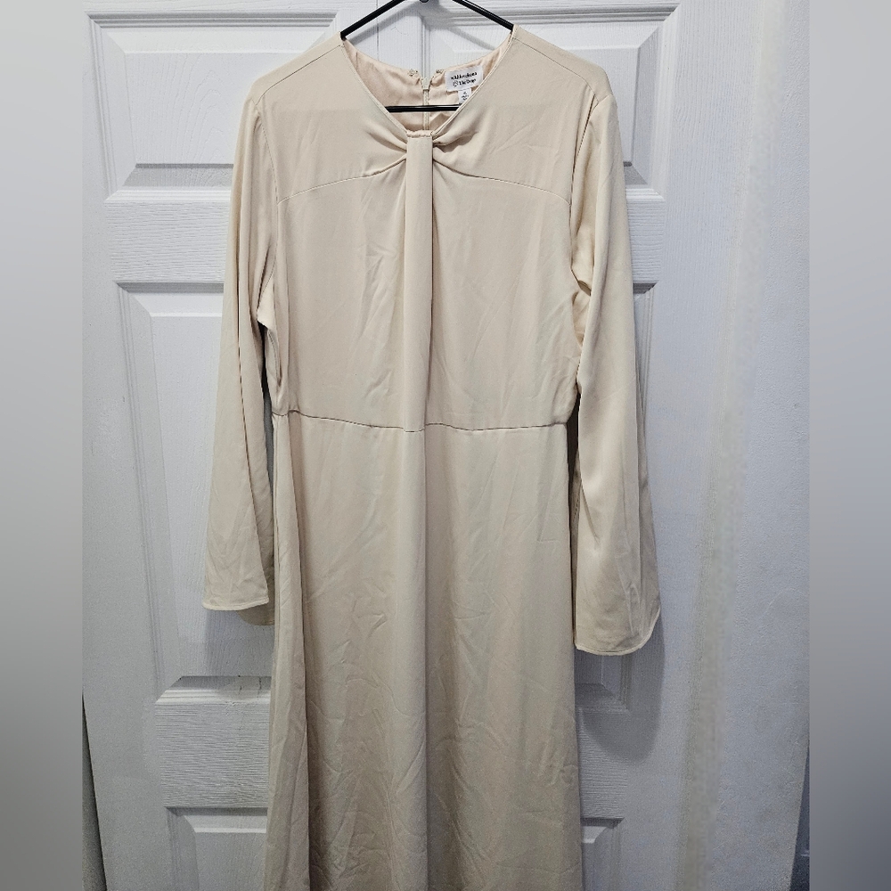 Maxi Dress - Picture 6 of 13